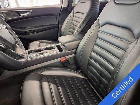 Certified 2023 Ford Edge SEL w/ Convenience Package AWD/4WD image 3