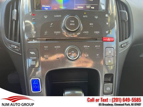 Used 2014 Chevrolet Volt w/ Enhanced Safety Package 2 FWD image 28