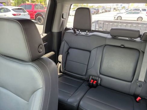 Used 2025 GMC Sierra 1500 SLT RWD image 16