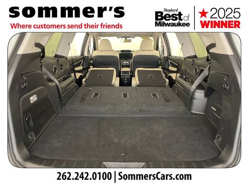 Used 2022 Subaru Ascent Limited w/ Technology Package AWD/4WD image 32