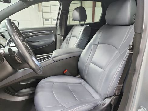 Used 2024 Buick Enclave Essence FWD image 10