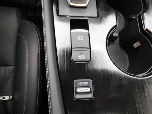 Certified 2022 Nissan Rogue Platinum w/ Head-Up Display Package image 15