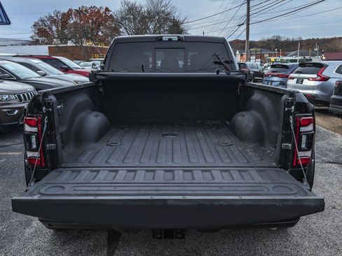 Used 2022 RAM 3500 Limited AWD/4WD image 12