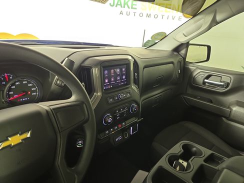 Certified 2026 Chevrolet Silverado 1500 Custom w/ LPO, Dark Essentials Package AWD/4WD image 24