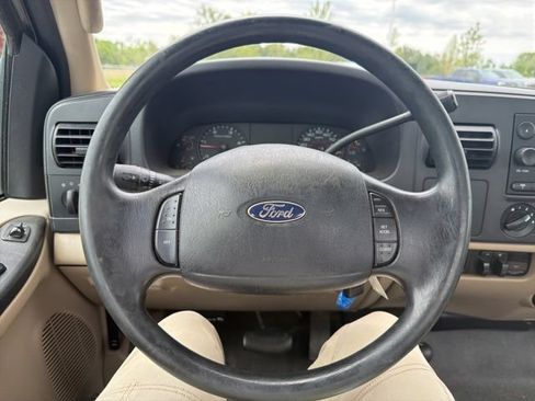 Used 2005 Ford F350 XLT AWD/4WD image 31