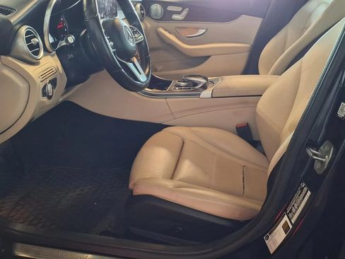 Used 2019 Mercedes-Benz C 300 4MATIC Sedan image 19
