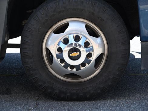 Used 2019 Chevrolet Silverado 3500 High Country w/ Duramax Plus Package image 49