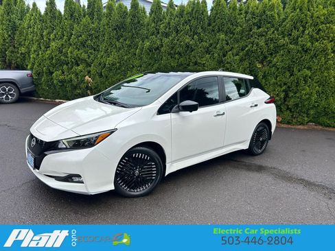 Used 2025 Nissan Leaf SV Plus FWD image 2