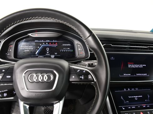 Used 2025 Audi Q7 3.0T Premium Plus AWD/4WD image 16