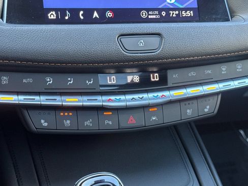 Used 2022 Cadillac XT4 Sport AWD/4WD image 29