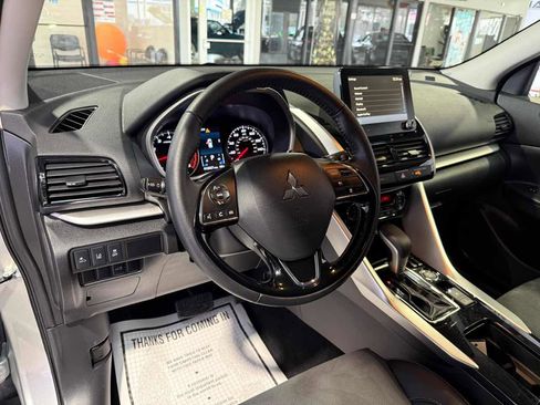 Used 2025 Mitsubishi Eclipse Cross SE image 31