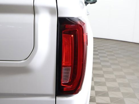 Used 2019 GMC Sierra 1500 Denali w/ Technology Package image 22