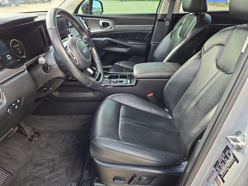 Used 2023 Kia Sorento SX FWD image 15