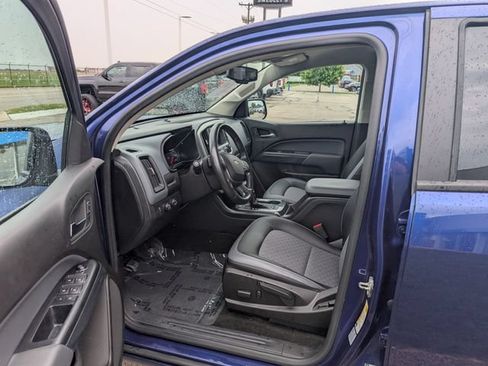Used 2016 Chevrolet Colorado Z71 AWD/4WD image 10
