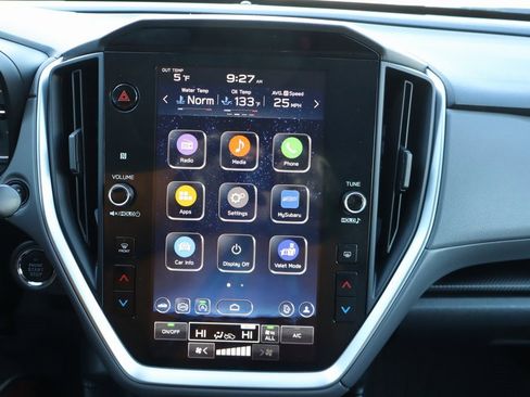 Used 2024 Subaru Crosstrek 2.0i Premium image 10