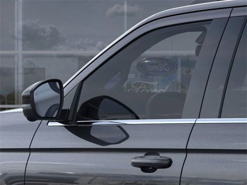 New 2025 Ford Expedition Max Active image 20
