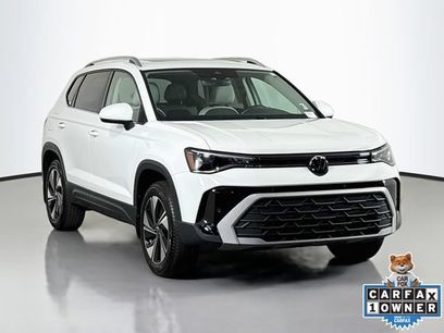 Certified 2025 Volkswagen Taos SE