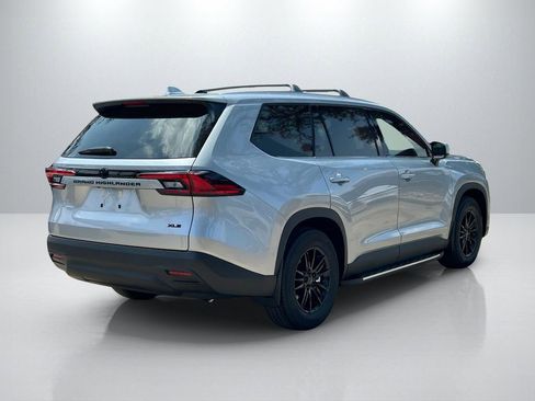 New 2026 Toyota Grand Highlander FWD image 5