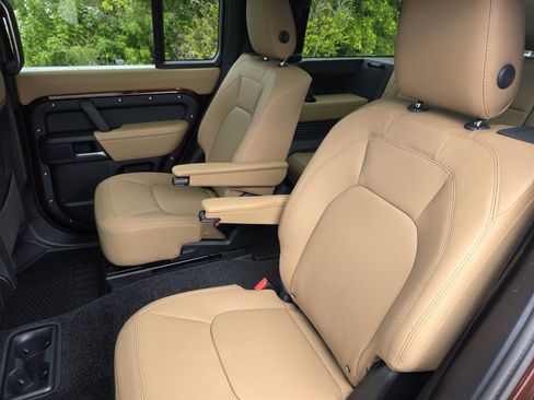 Used 2026 Land Rover Defender 130 S AWD/4WD image 13