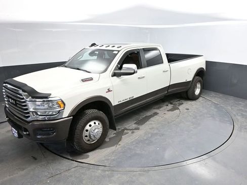 Used 2020 RAM 3500 Limited image 42