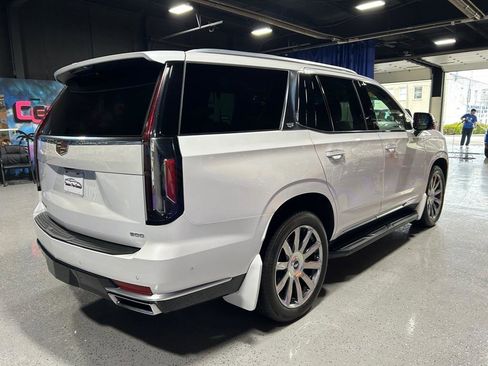 Used 2022 Cadillac Escalade Premium Luxury Platinum AWD/4WD image 7