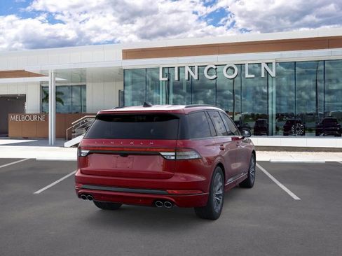 New 2025 Lincoln Aviator AWD w/ Jet Appearance Package image 8