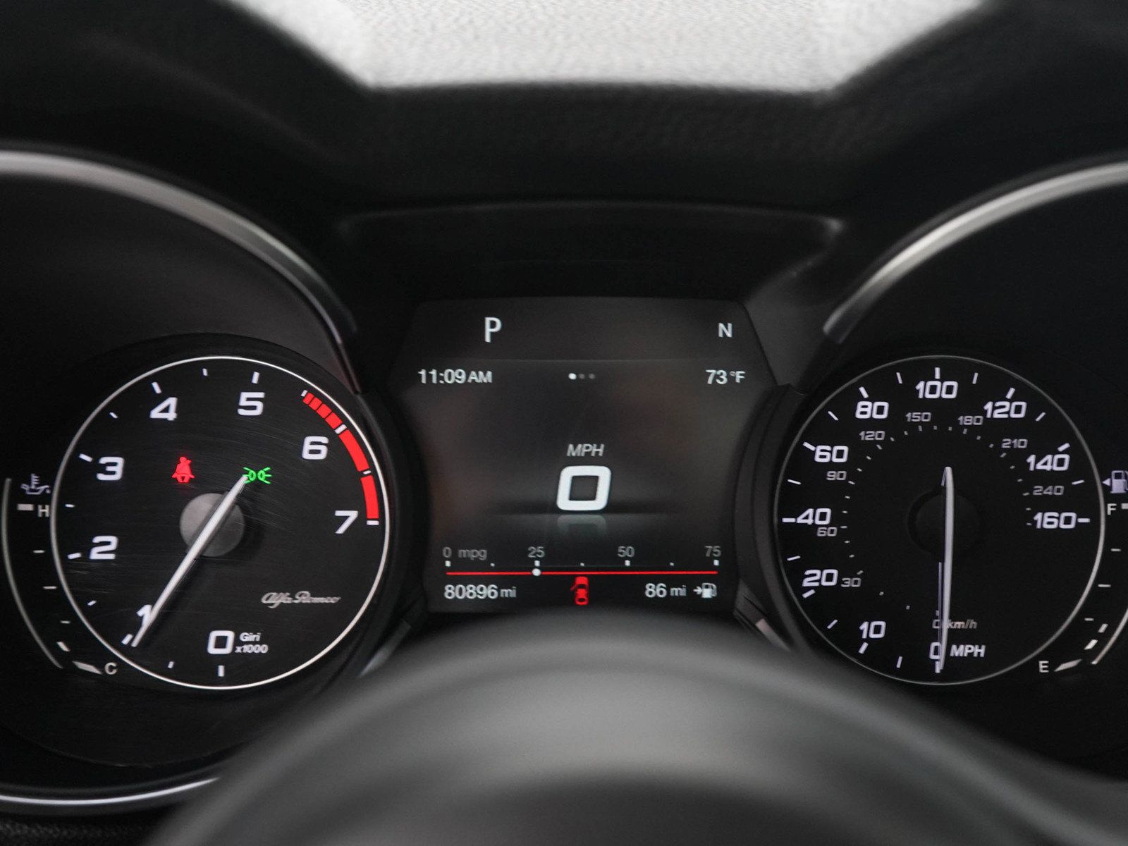 Used 2019 Alfa Romeo Stelvio Ti AWD/4WD image 28