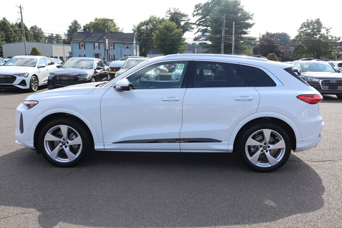 Used 2025 Audi Q5 Prestige AWD/4WD image 8