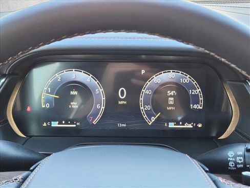 New 2025 Jeep Grand Cherokee Summit image 10