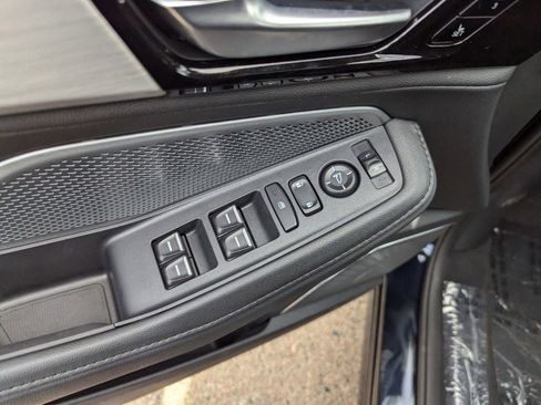 New 2026 Acura MDX SH-AWD image 16