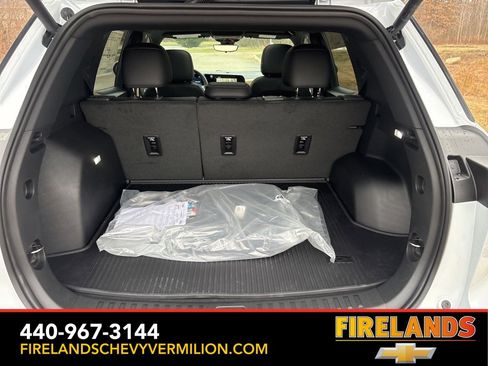 New 2026 Chevrolet Equinox ACTIV w/ Convenience Package III image 57