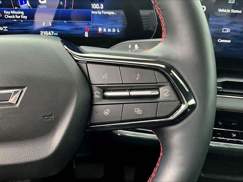 Used 2025 Chevrolet Equinox RS w/ Safety and Technology Package image 19