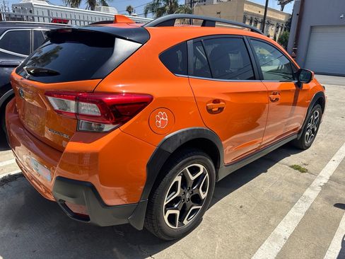 Used 2019 Subaru Crosstrek 2.0i Limited w/ Moonroof Package w/Navigation AWD/4WD image 6