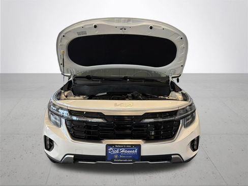 Used 2024 Kia Seltos SX AWD/4WD image 4