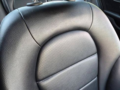 Used 2016 Mercedes-Benz C 300 Sedan image 19