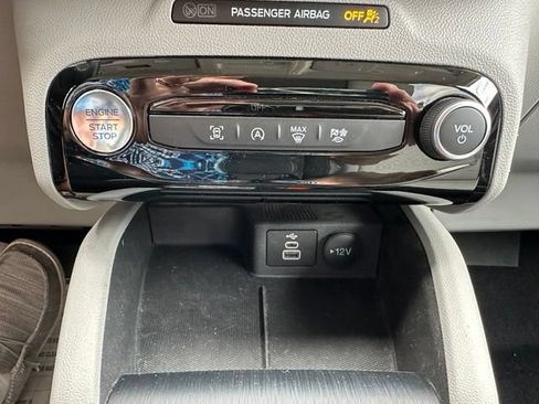 Used 2024 Ford Escape Active w/ Tech Pack #1 AWD/4WD image 25