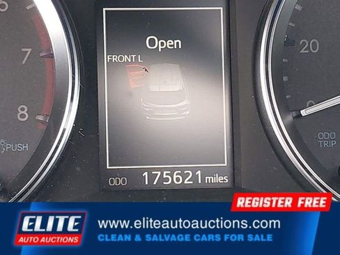 Used 2016 Toyota Highlander Limited image 29