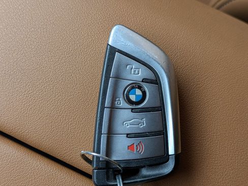 Used 2023 BMW X6 xDrive40i w/ Executive Package AWD/4WD image 39