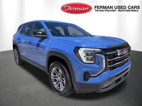 Used 2025 GMC Terrain Elevation AWD/4WD image 1