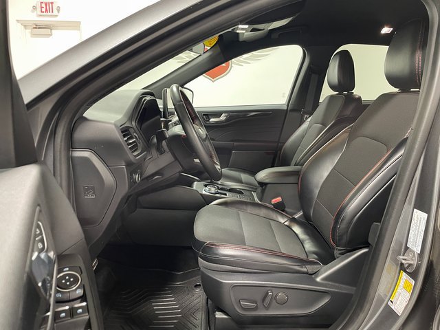 Used 2024 Ford Escape ST-Line AWD/4WD image 11