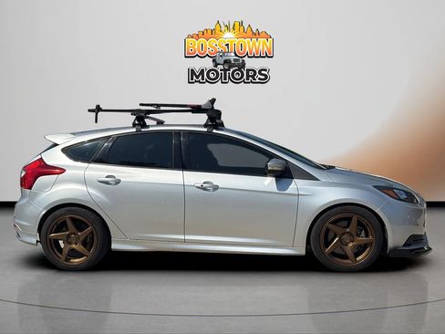 Used 2014 Ford Focus ST FWD image 10