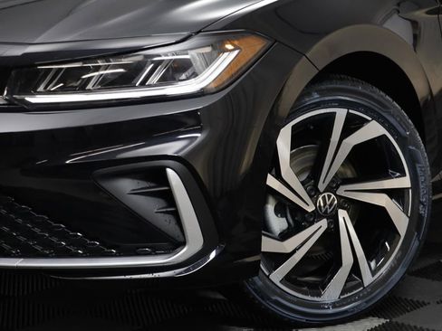 New 2026 Volkswagen Jetta SEL FWD image 4