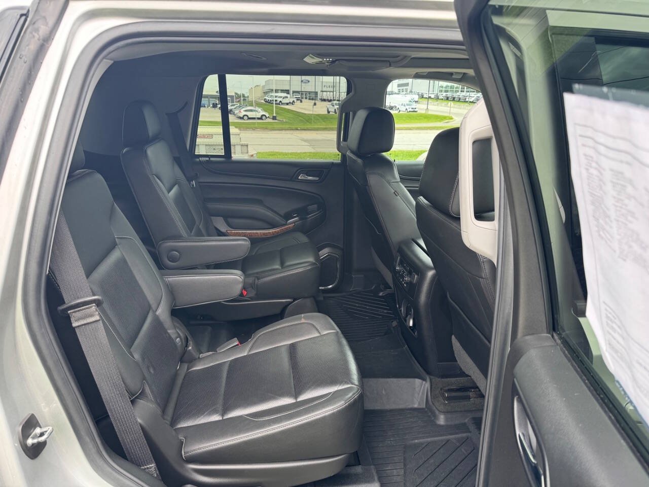 Used 2018 Chevrolet Tahoe Premier AWD/4WD image 14