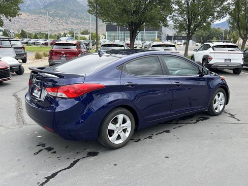 Used 2013 Hyundai Elantra GLS w/ Preferred Pkg FWD image 7