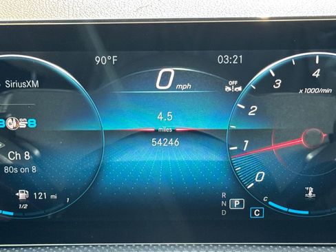 Used 2022 Mercedes-Benz A 220 image 28