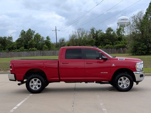 Used 2022 RAM 3500 Big Horn w/ Level C Equiment Group AWD/4WD image 9