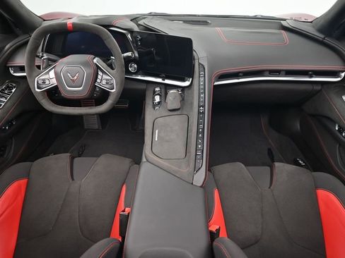 Used 2020 Chevrolet Corvette Stingray Premium Conv w/ 3LT Preferred Equipment Group RWD image 6