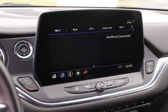 Used 2025 Chevrolet Blazer LT AWD/4WD image 15