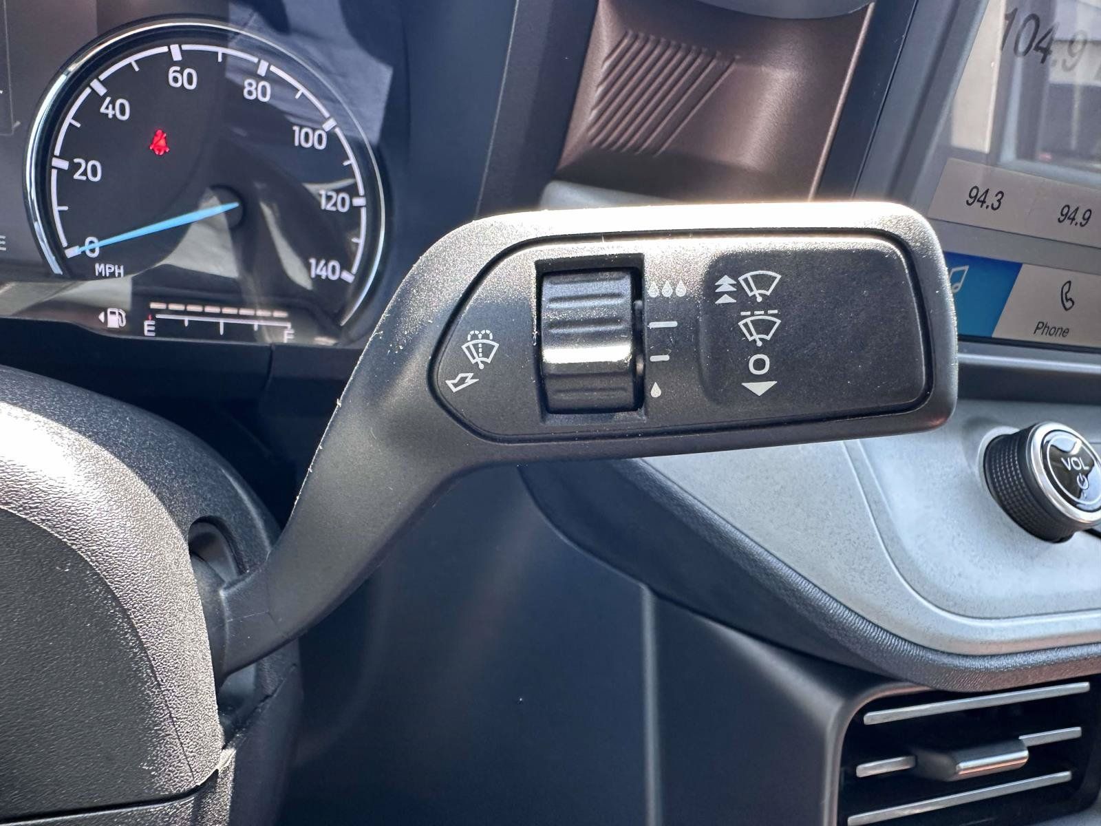 Used 2022 Ford Maverick Lariat FWD image 21