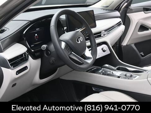 Certified 2026 INFINITI QX60 Luxe w/ Cargo Package AWD/4WD image 7